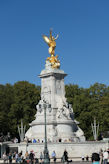 The centrepiece in front of Buckingham Palace