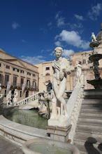 Palermo – fountain of shame