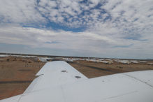 Flight to Ularu – planes parked due to covid