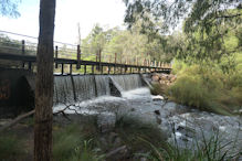 Walk around two wiers at Margaret River