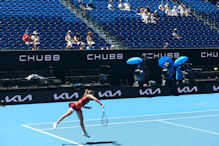 Australian Open 2022 – Martina Trevisan vs Paula Badosa