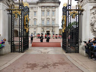 Buckingham Palace and the Changing of the Guard