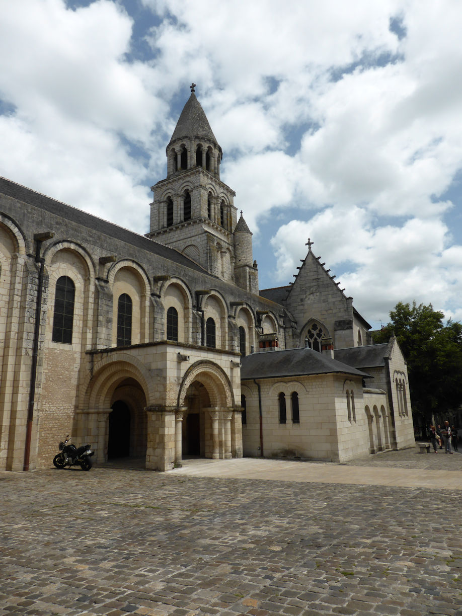 Poitiers – Church
