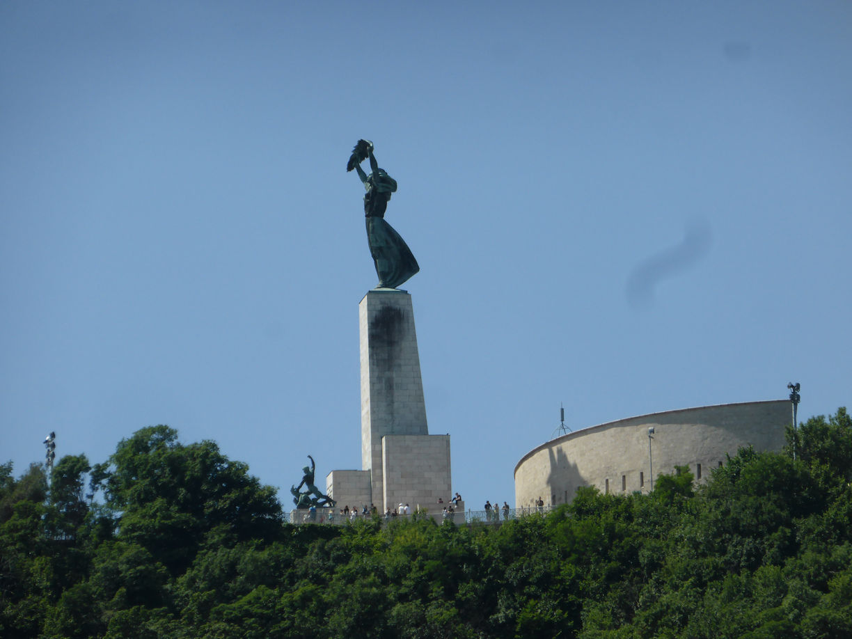 Budapest – Liberation Monument
