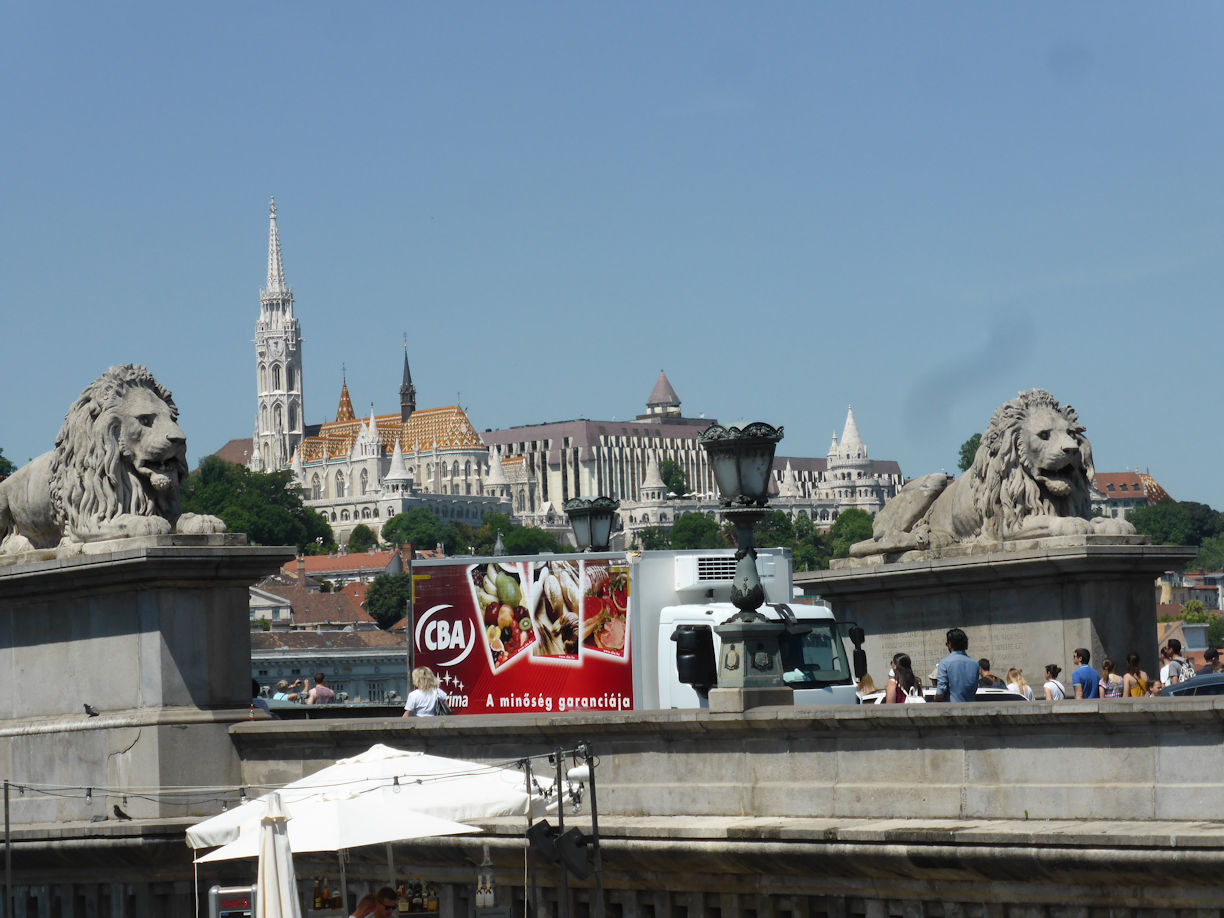 Budapest – Buda Hill between the lions on the Chain Bridge
