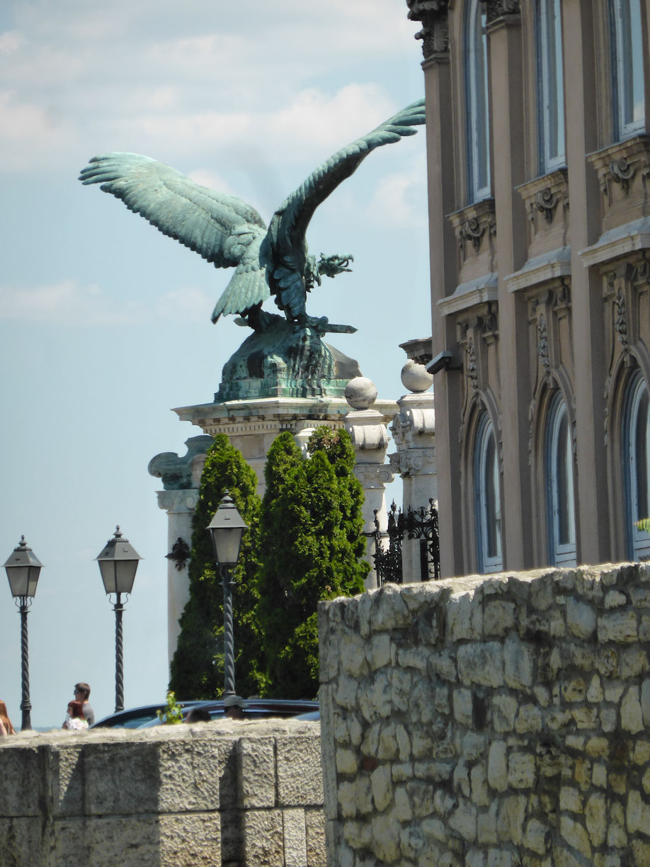 Budapest – the eagle overlooking the National Gallery forecourt
