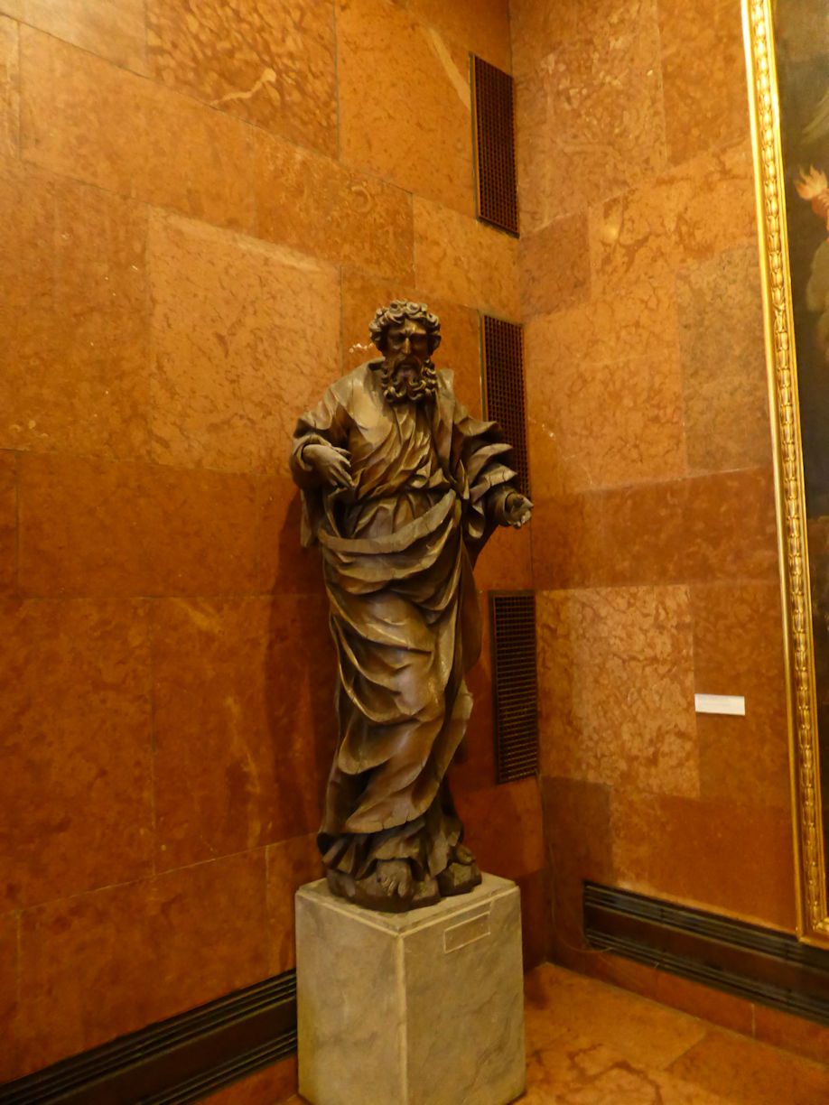 Budapest – National Gallery wooden statue
