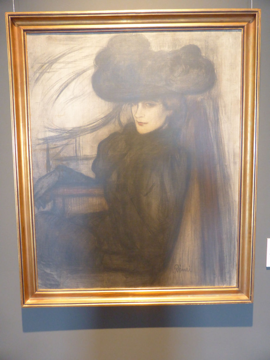 Budapest – National Gallery lady in black veil
