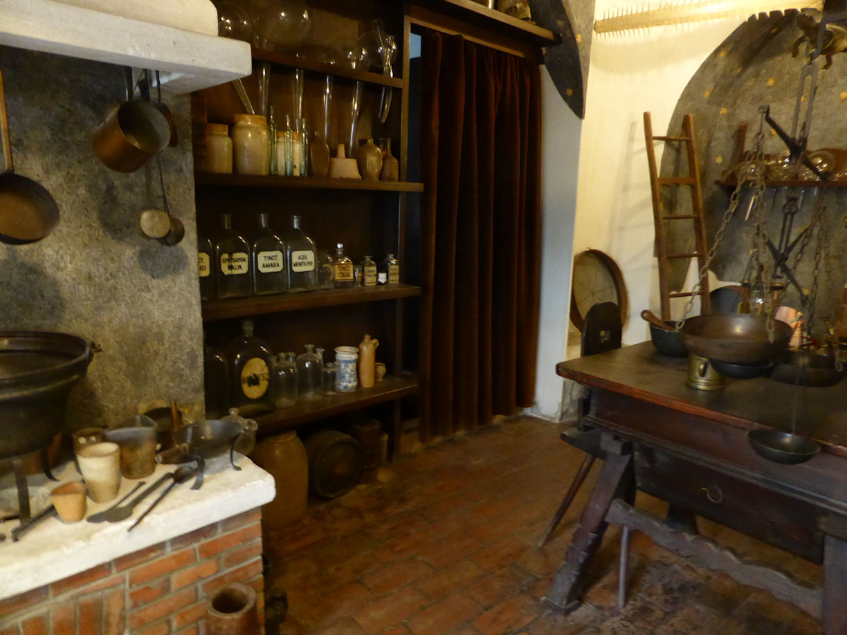 Budapest – Pharmacy Museum
