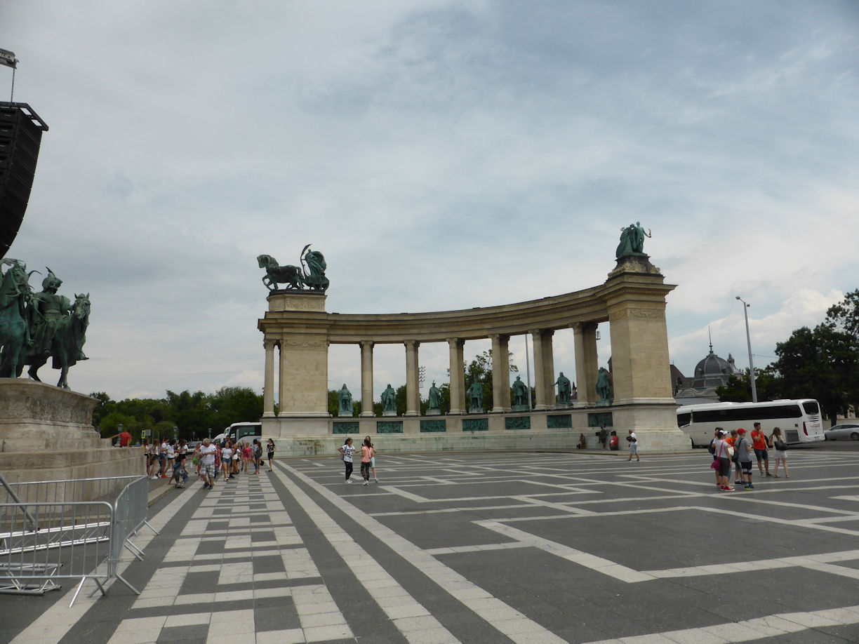 Budapest – Hero's Square
