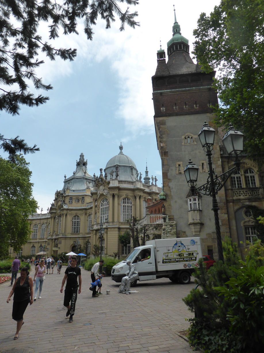 Budapest – Castle near Hero's Square
