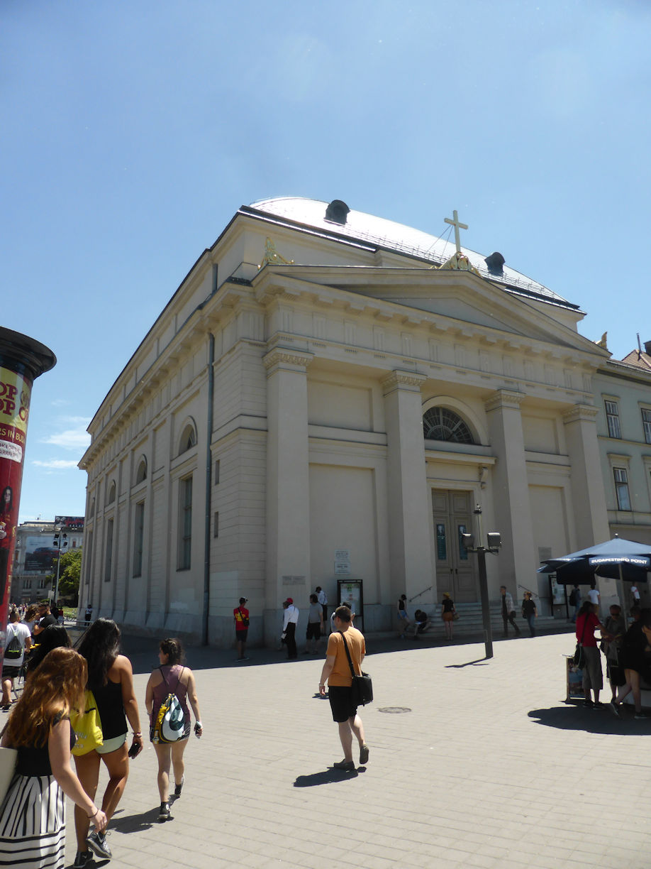 Budapest – Cavlvinist Church
