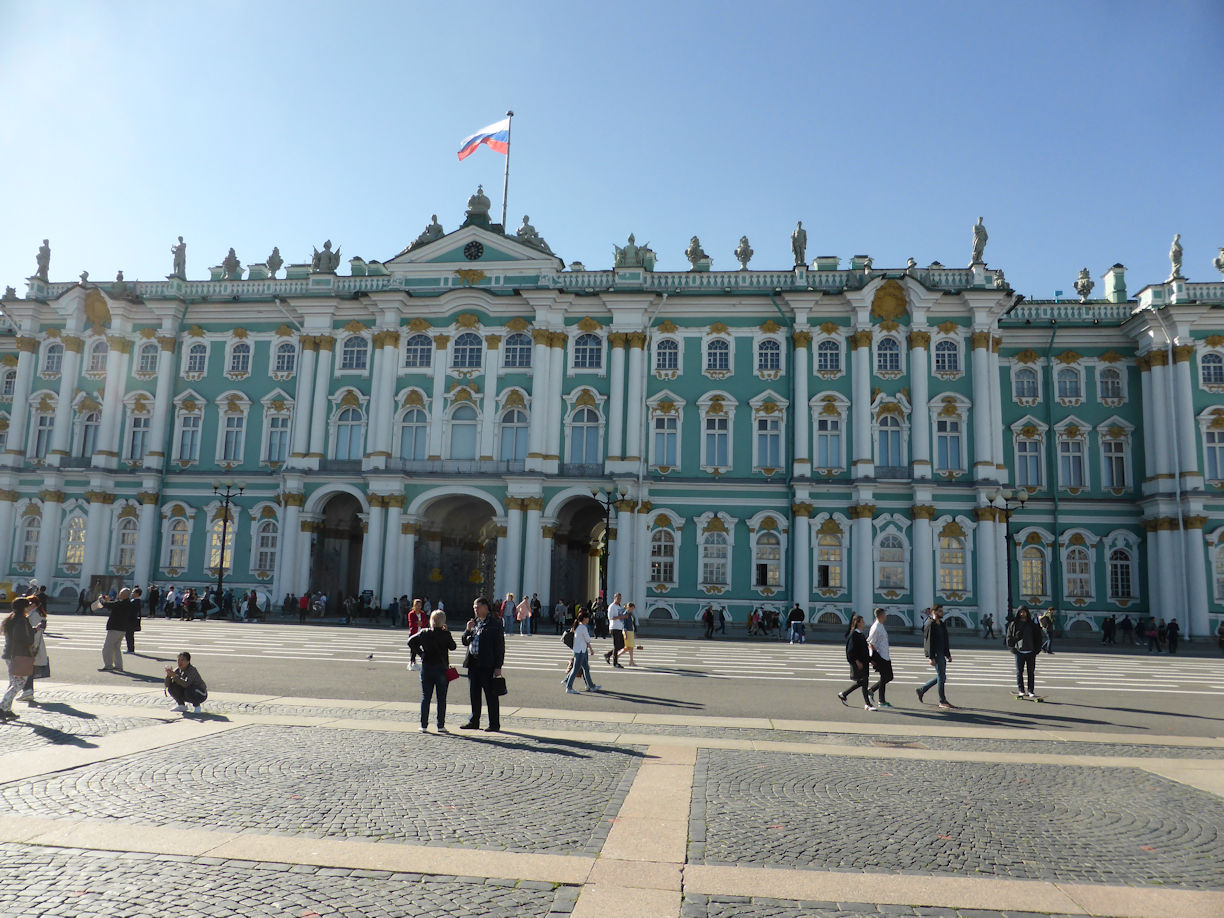 St Petersburg – Palace Square
