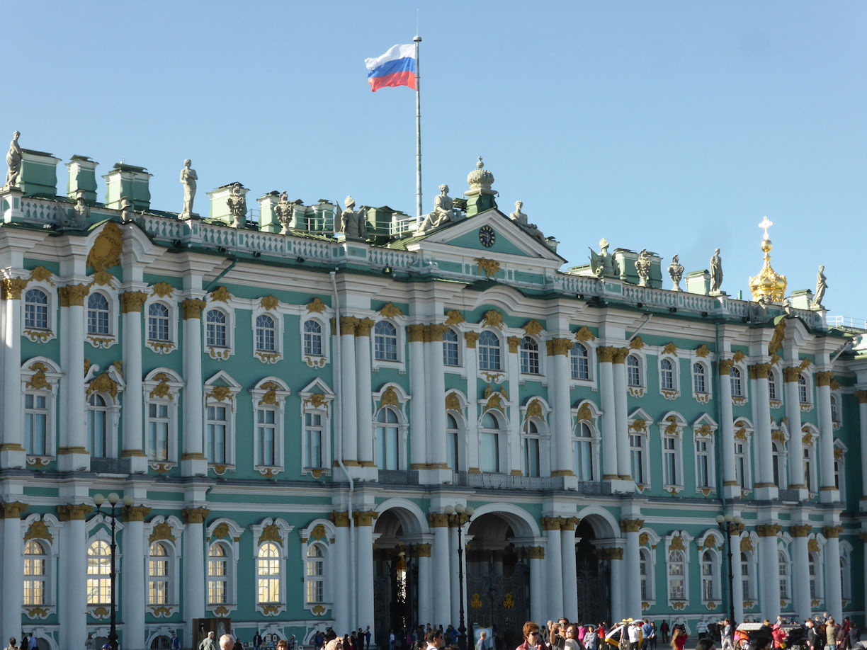 St Petersburg – Palace Square
