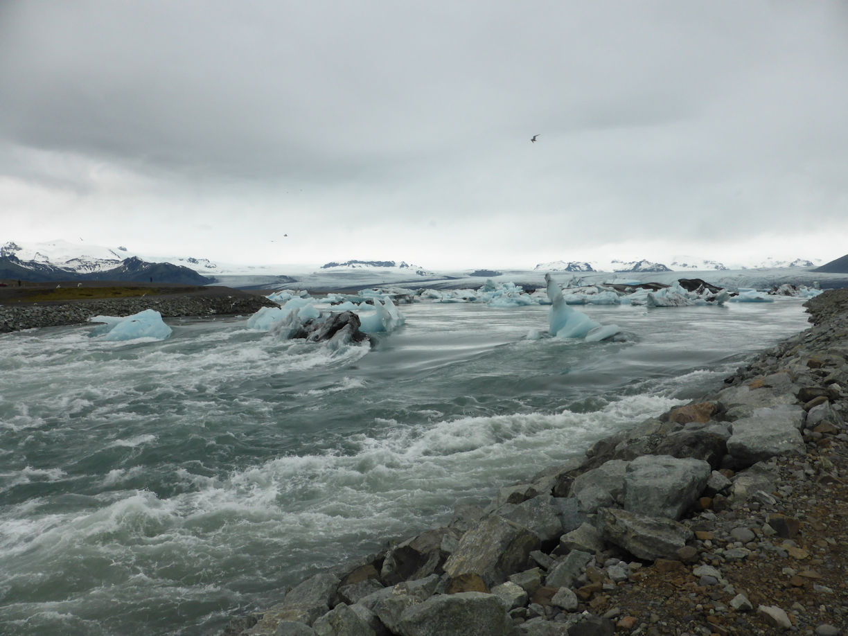 Iceland east – Jökulsárlóen Glacier Lagoon iceberg dam
