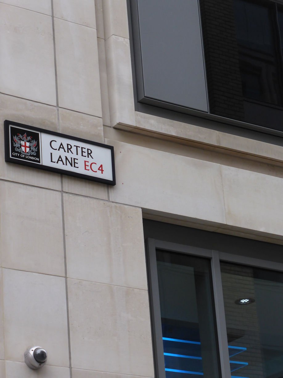 London Carter Lane
