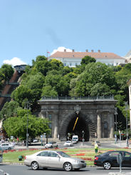 Budapest – The tunnel dug by Scottish engineer