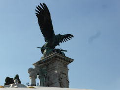 Budapest – Eagle with sword near fenicular