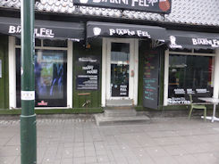 Reykjevik – A pub that says it is providing a service.